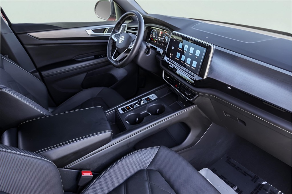 Used Car 2024 Volkswagen Atlas Cross Sport  2.0t Se For Sale Under $30,000 In Austin, Texas