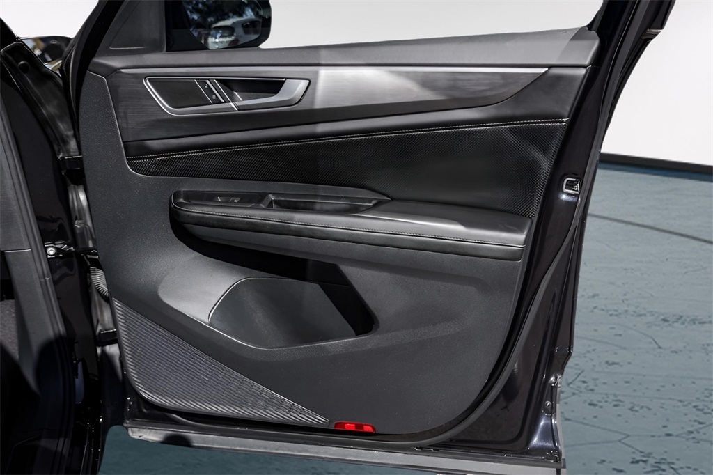 Used Car 2024 Volkswagen Atlas Cross Sport  2.0t Se For Sale Under $30,000 In Austin, Texas