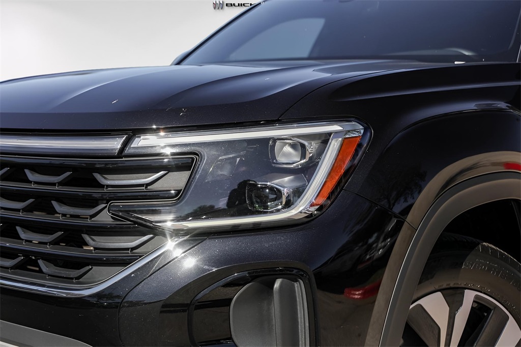 Used Car 2024 Volkswagen Atlas Cross Sport  2.0t Se For Sale Under $30,000 In Austin, Texas