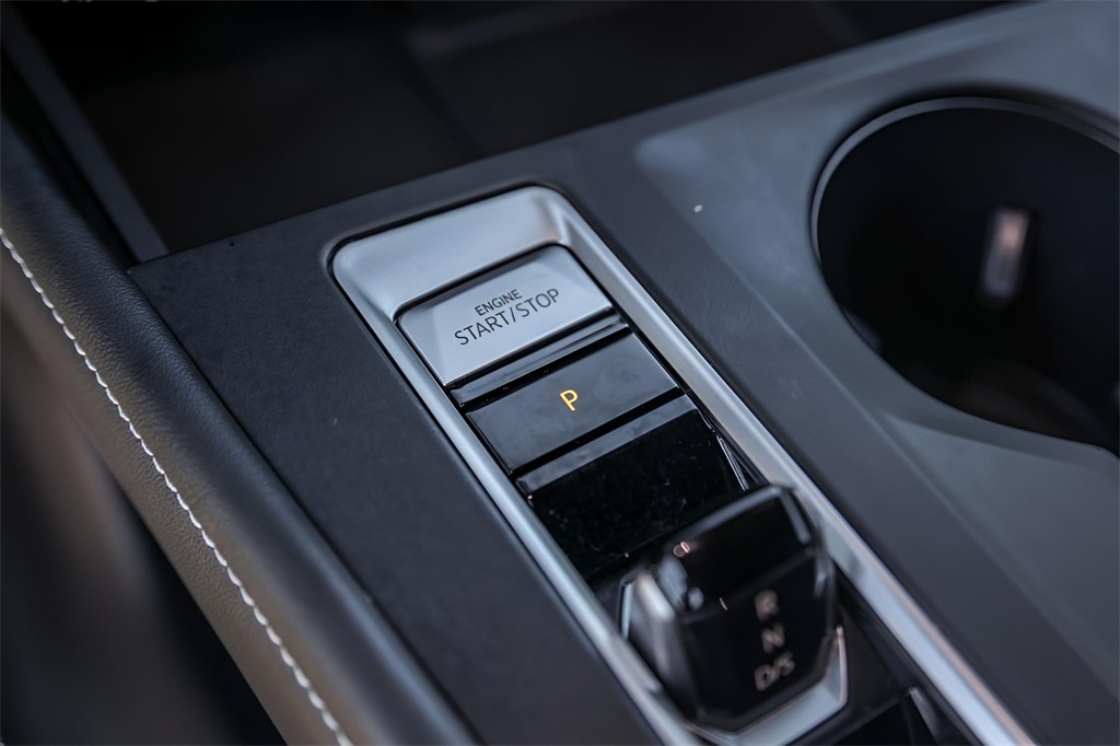 Used Car 2024 Volkswagen Atlas Cross Sport  2.0t Se For Sale Under $30,000 In Austin, Texas