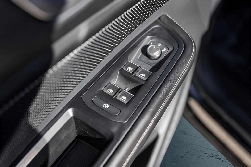 Used Car 2024 Volkswagen Atlas Cross Sport  2.0t Se For Sale Under $30,000 In Austin, Texas