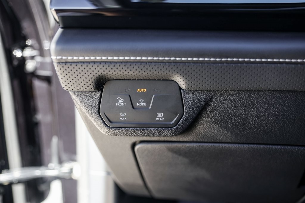 Used Car 2024 Volkswagen Atlas Cross Sport  2.0t Se For Sale Under $30,000 In Austin, Texas