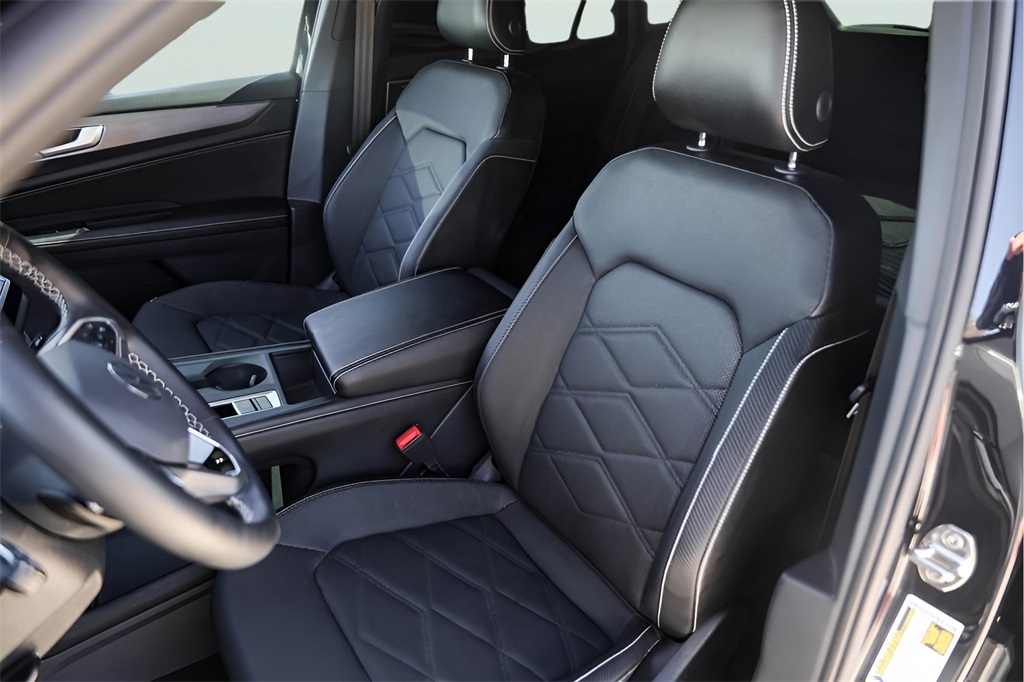 Used Car 2024 Volkswagen Atlas Cross Sport  2.0t Se For Sale Under $30,000 In Austin, Texas