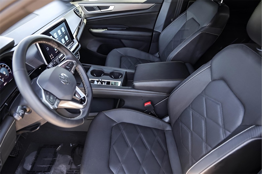 Used Car 2024 Volkswagen Atlas Cross Sport  2.0t Se For Sale Under $30,000 In Austin, Texas