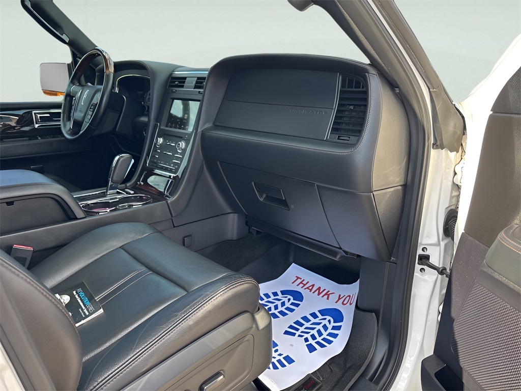 2017 Lincoln Navigator L