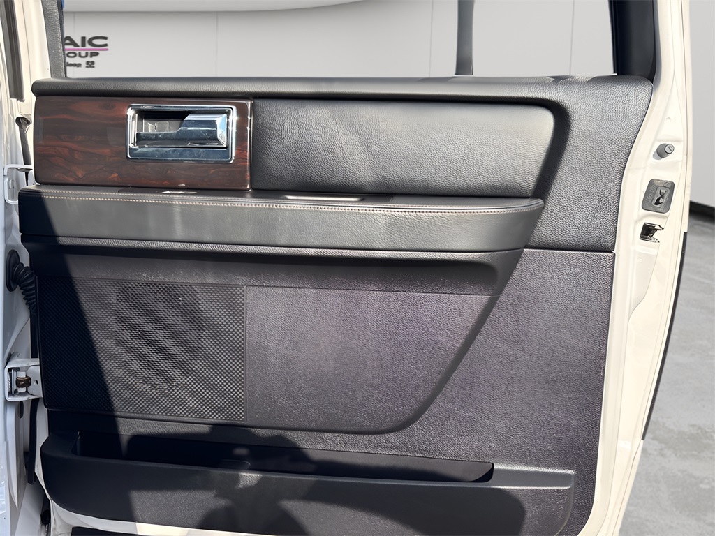 2017 Lincoln Navigator L