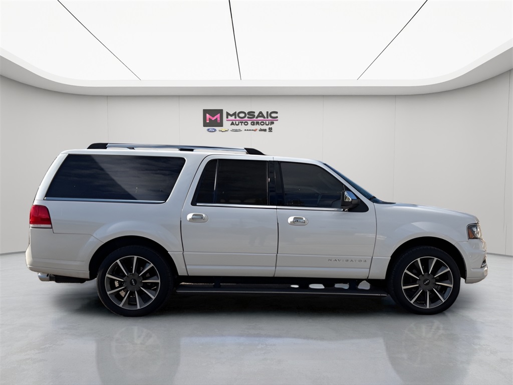 2017 Lincoln Navigator L