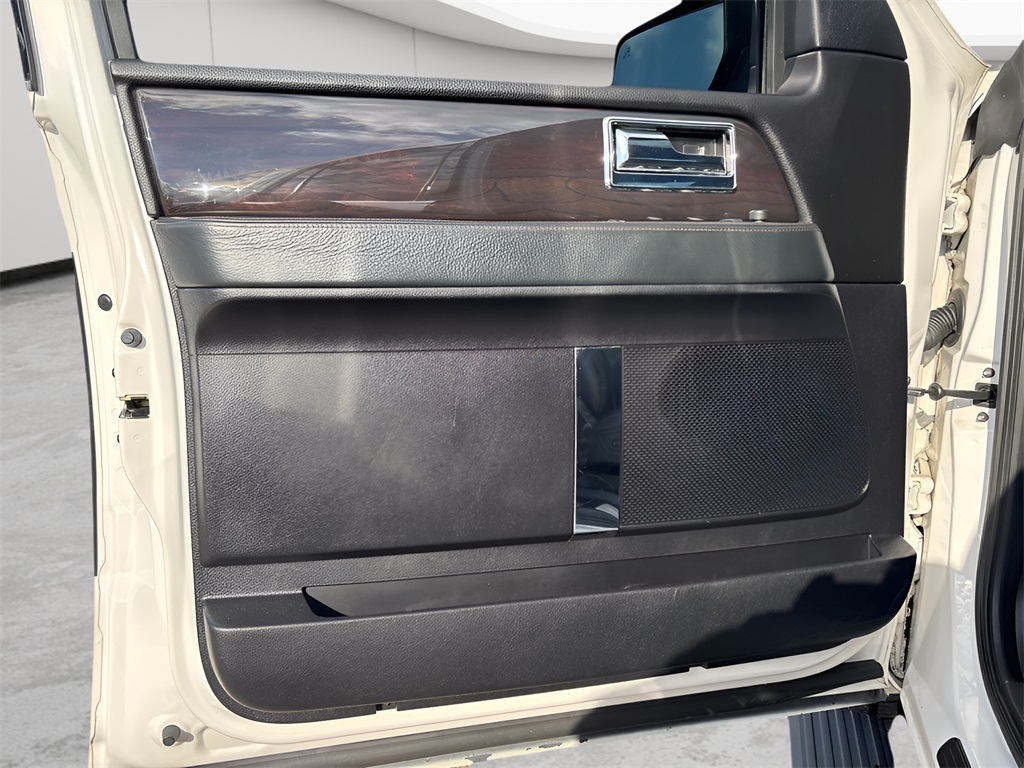 2017 Lincoln Navigator L