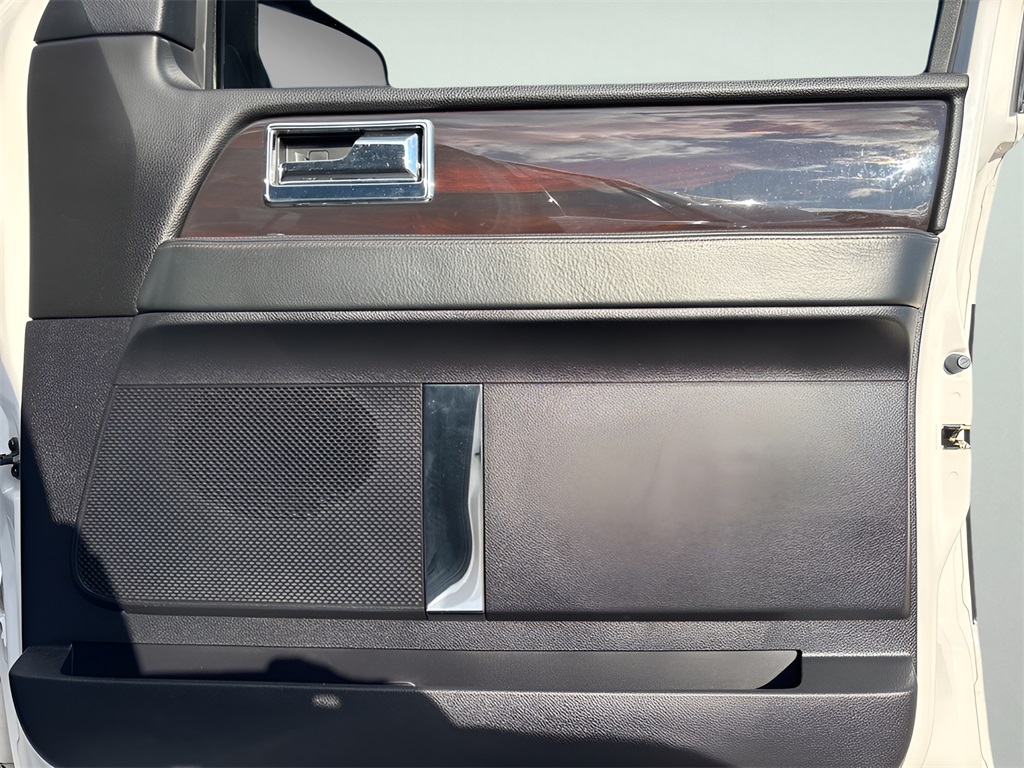 2017 Lincoln Navigator L