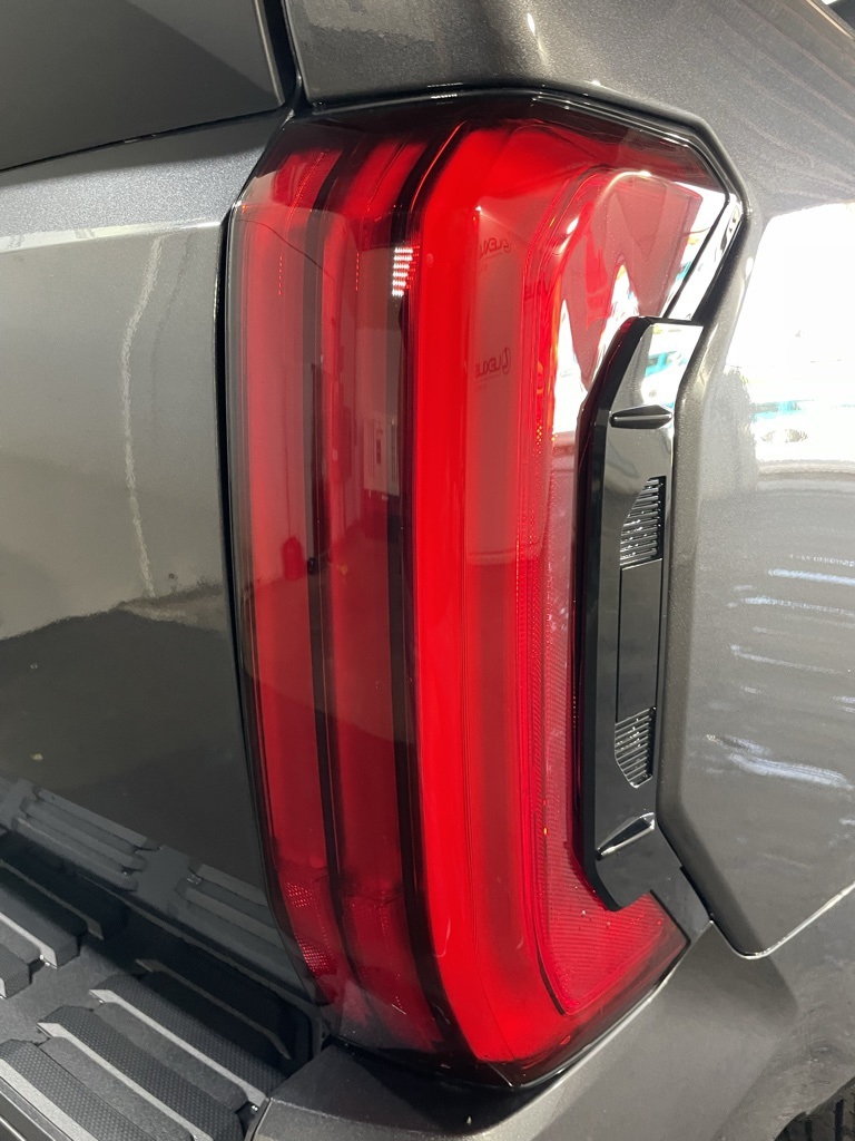 Thumbnail: 2025 Toyota Tundra - 14