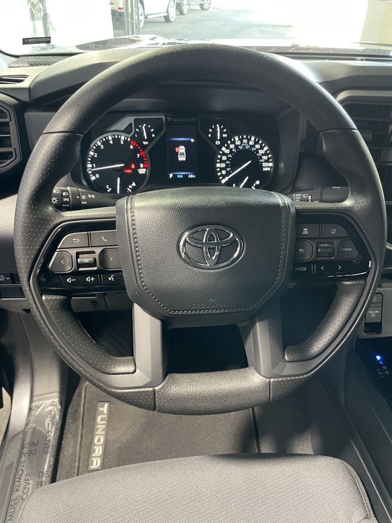 Thumbnail: 2025 Toyota Tundra - 31