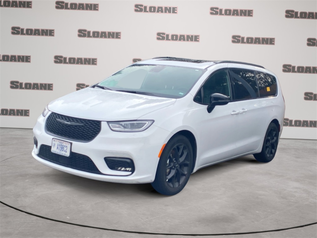 2025 Chrysler Pacifica Limited FWD