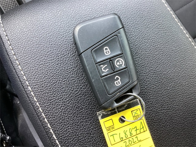 Used Car 2022 Volkswagen Taos  1.5t Se For Sale Under $20,000 In San Antonio, Texas