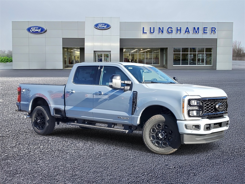 2026 Ford F-250 Super Duty Lariat Crew Cab 4WD