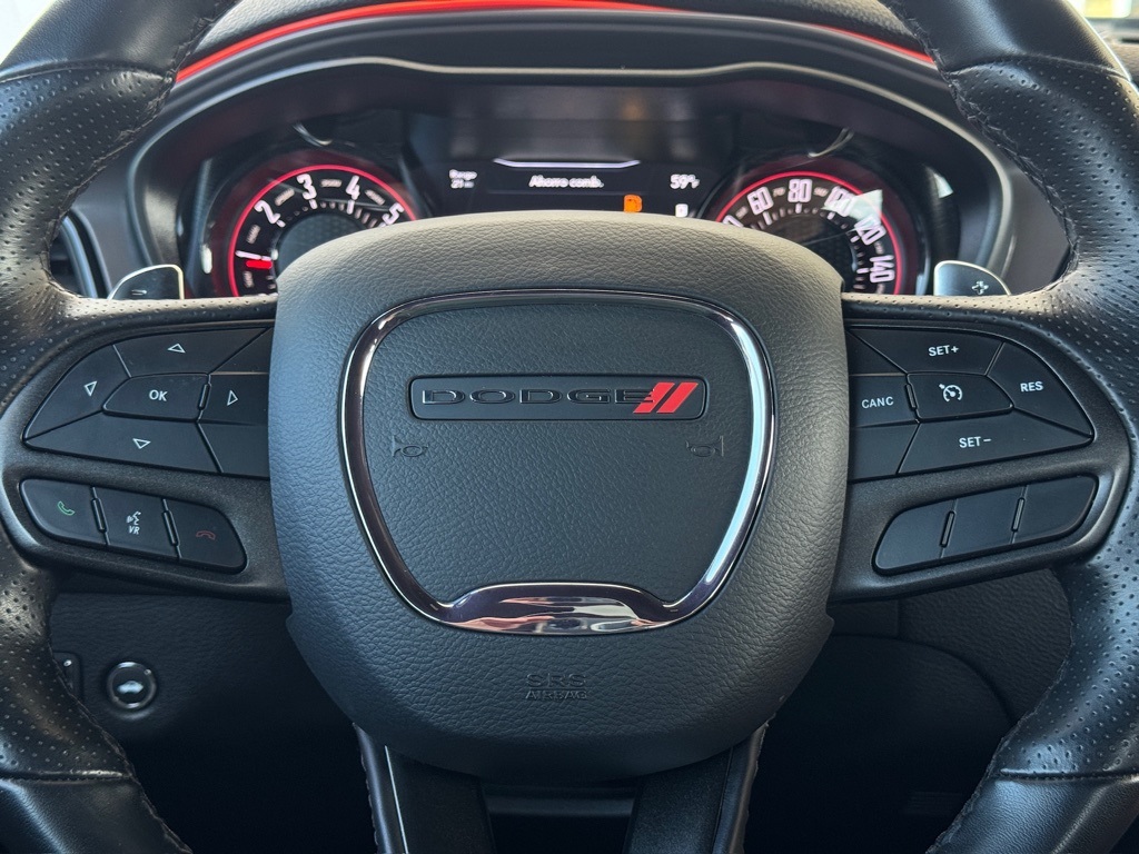 2023 Dodge Challenger R/T - 6