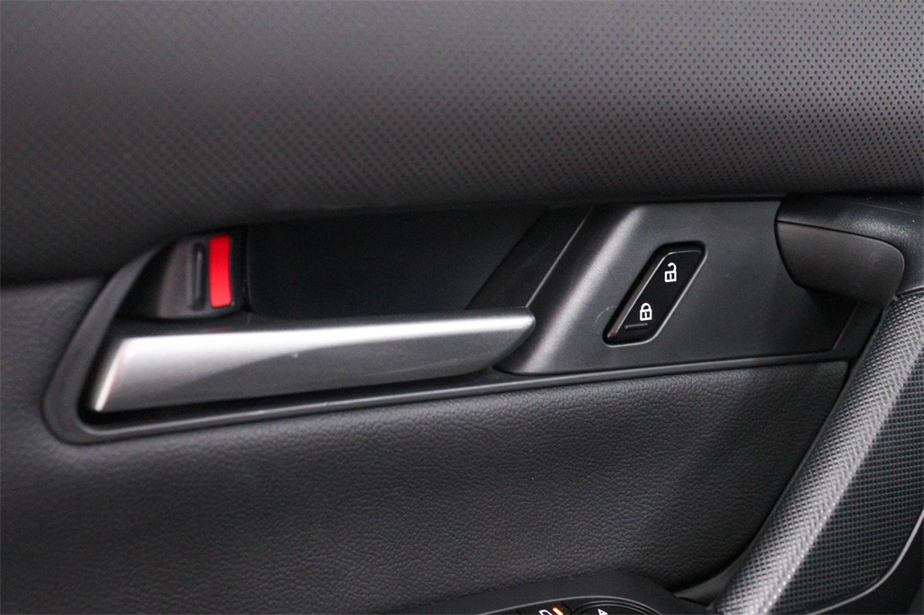 New Car 2025 Mazda Cx-50 Hybrid  Preferred For Sale Under $35,000 In Austin, Texas