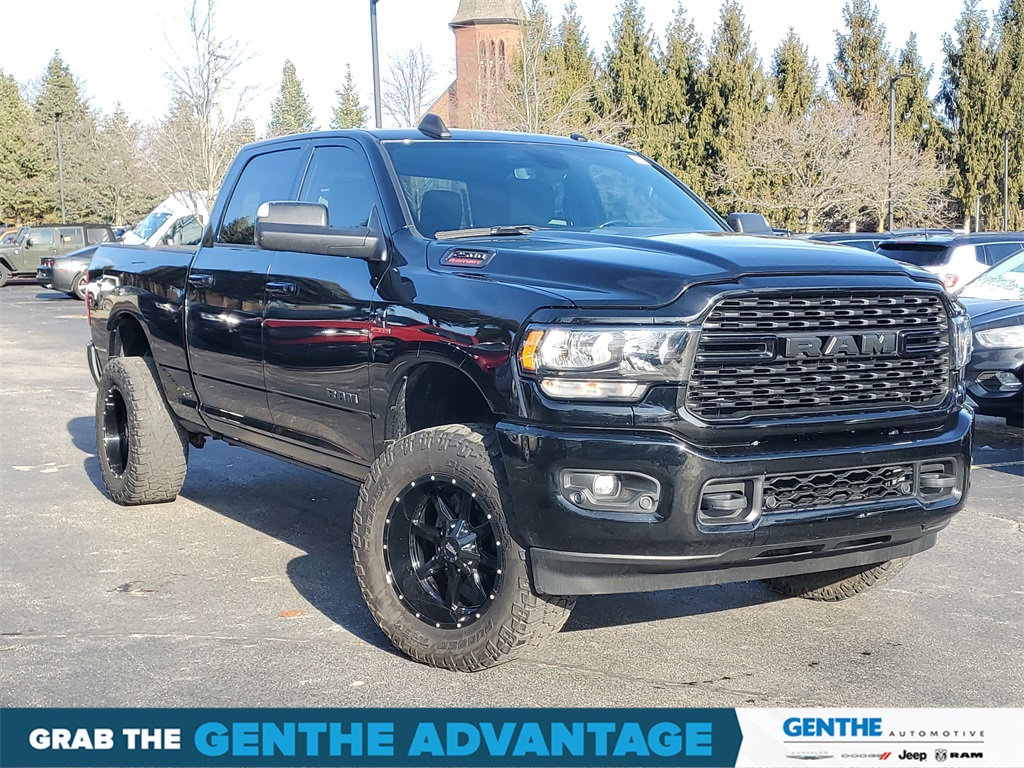 2022 RAM 2500 Big Horn Crew Cab 4WD