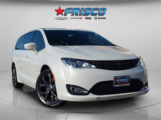 2020 Chrysler Pacifica Touring FWD