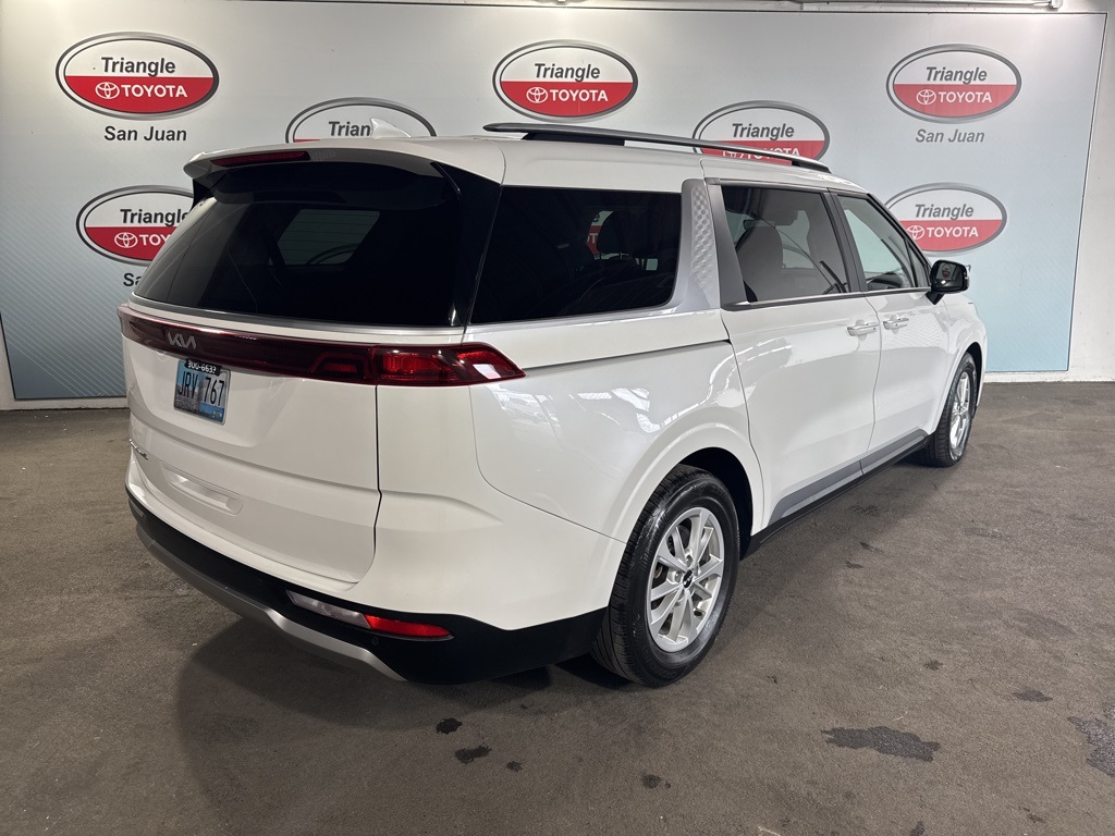 Thumbnail: 2022 Kia Carnival - 4