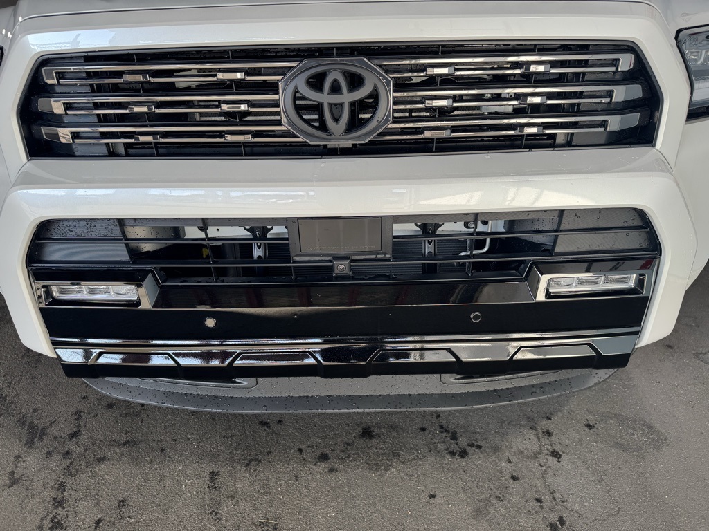 Thumbnail: 2025 Toyota 4Runner - 14