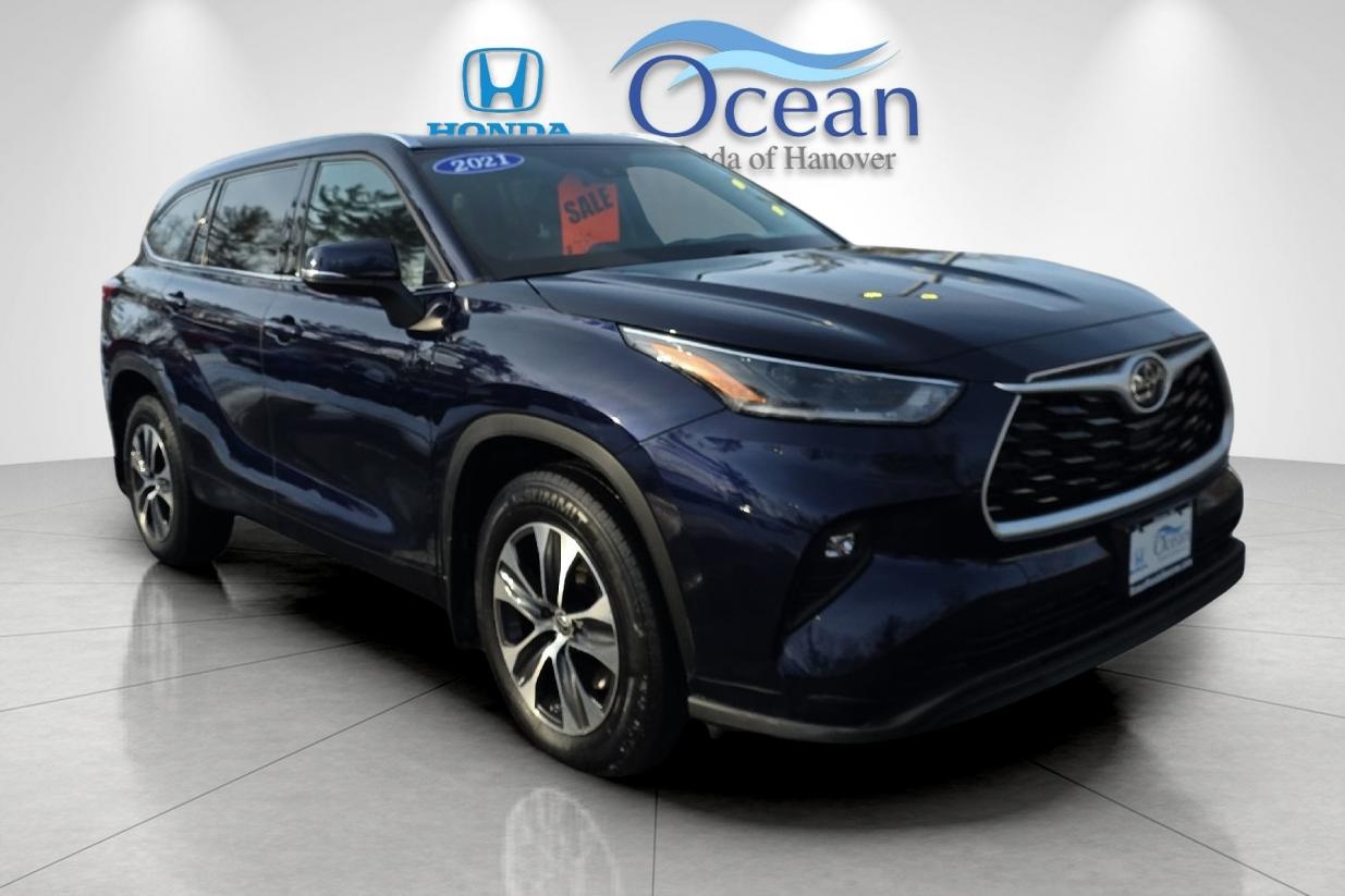 2021 Toyota Highlander XLE AWD