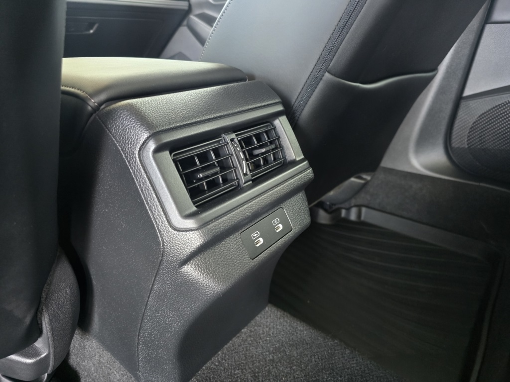 Thumbnail: 2023 Honda Accord - 18