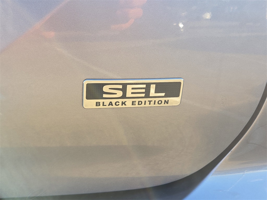 2023 Mitsubishi Outlander SEL Gray at Bayshore Chrysler Jeep Dodge Ram