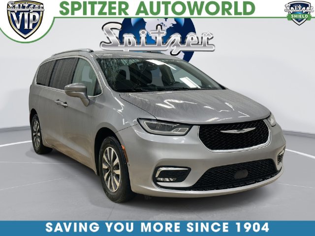 Billet Silver Metallic Clearcoat 2021 Chrysler Pacifica Minivan Front-Wheel Drive 9-Speed Automatic