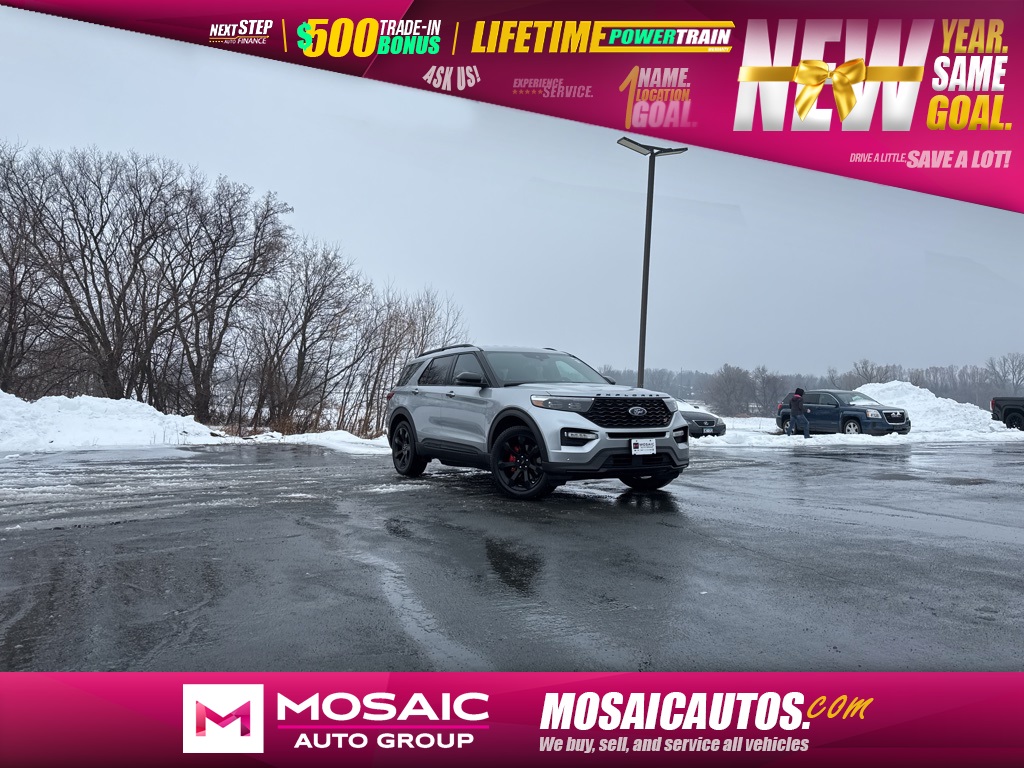 2020 Ford Explorer ST's photo