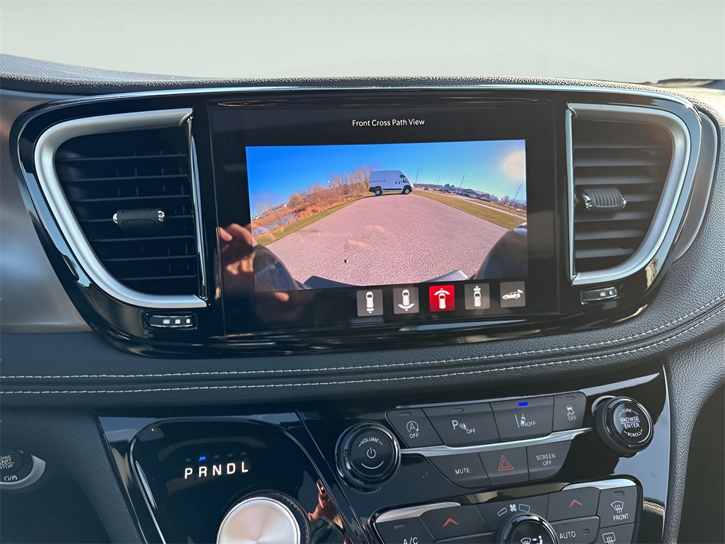 2026 Chrysler Pacifica