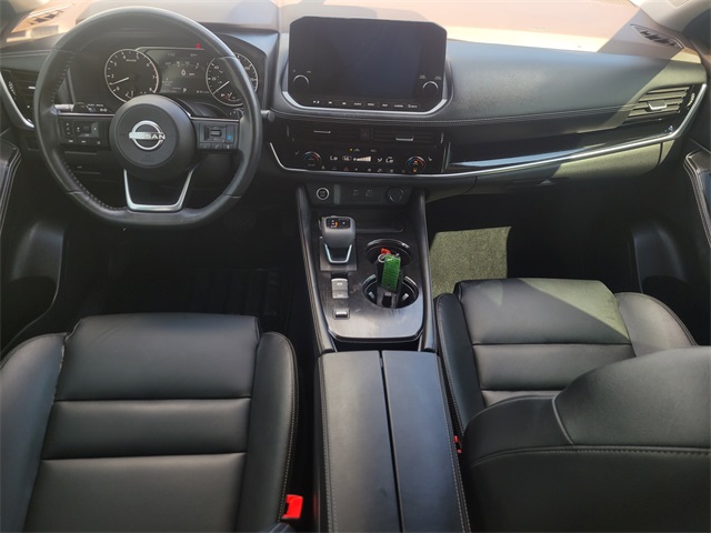 2022 Nissan Rogue SL - 9