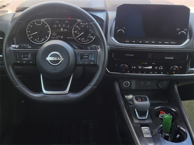 2022 Nissan Rogue SL - 10