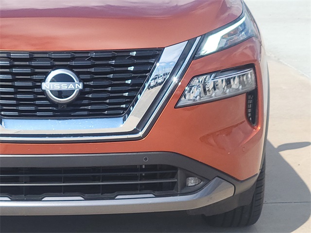 2022 Nissan Rogue SL - 7