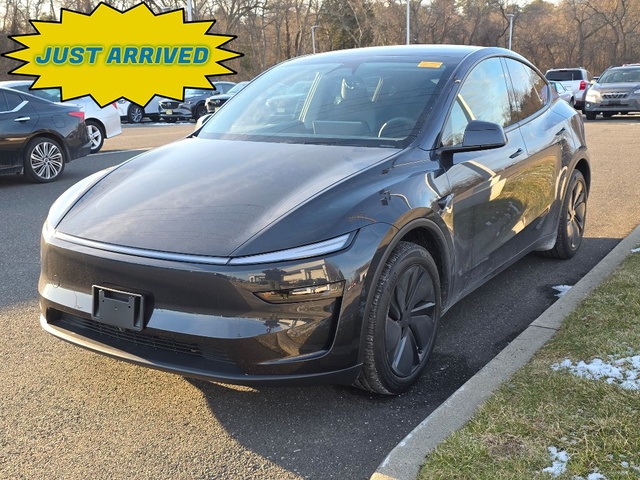 2026 Tesla Model Y Long Range AWD