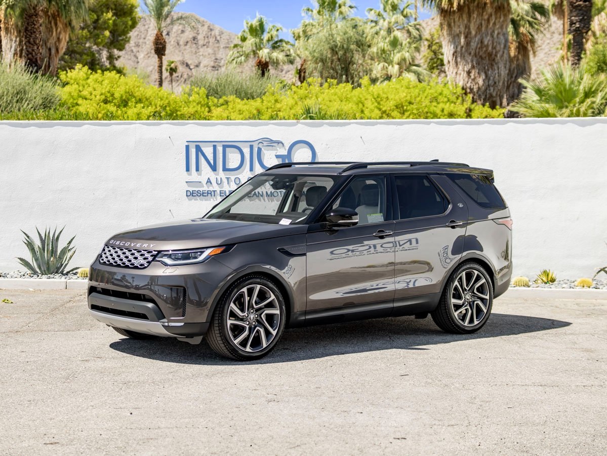 2025 Land Rover Discovery P300 S AWD