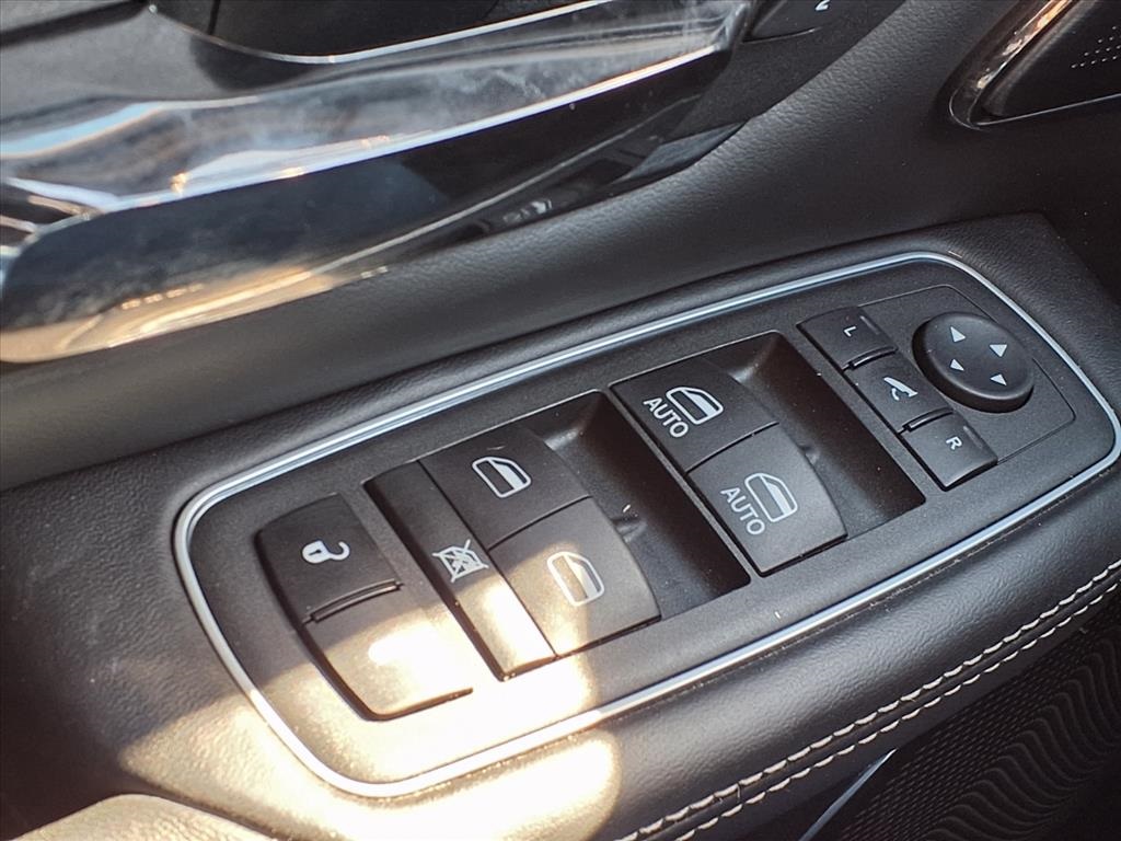 2022 Ram 1500 Limited - 8