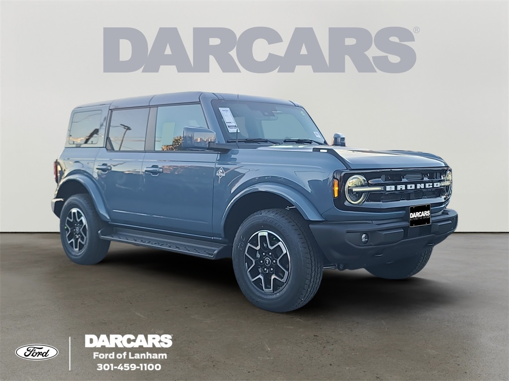 2025 Ford Bronco Outer Banks 4-Door 4WD