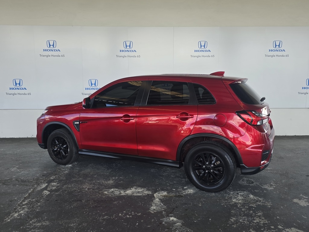 Thumbnail: 2022 Mitsubishi Outlander Sport - 4