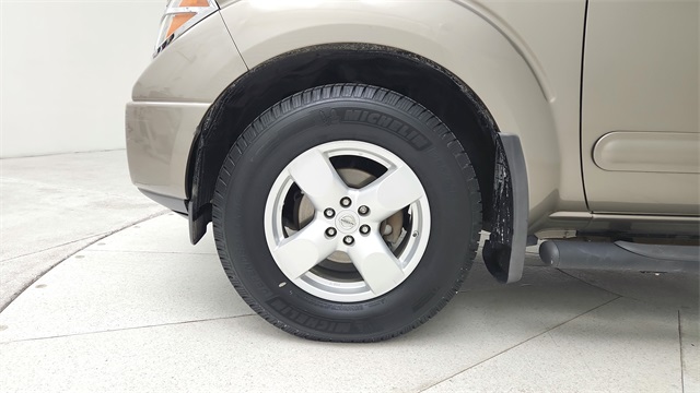 2008 Nissan Frontier LE  at Emmons Autoplex