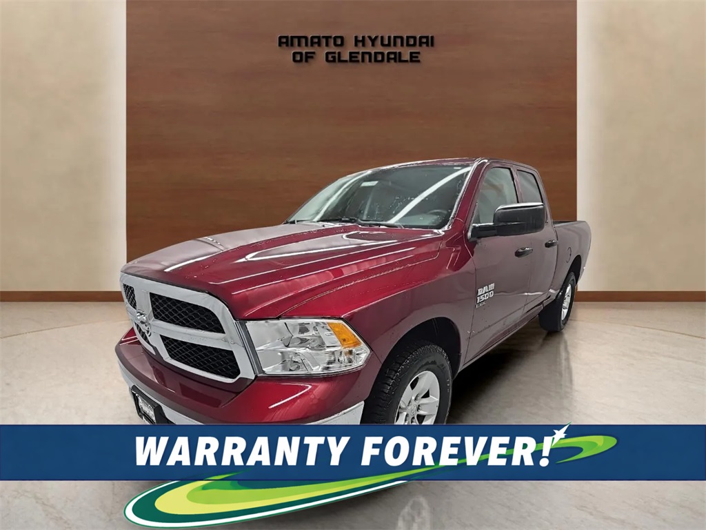 2024 RAM 1500 Classic SLT Quad Cab 4WD