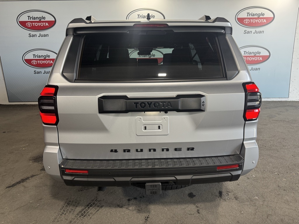 Thumbnail: 2025 Toyota 4Runner - 6