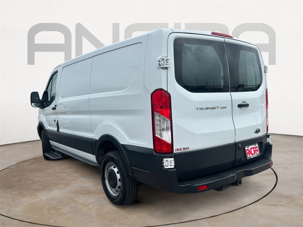 Used Car 2015 Ford Transit-250  Base For Sale Under $15,000 In Floresville, Texas