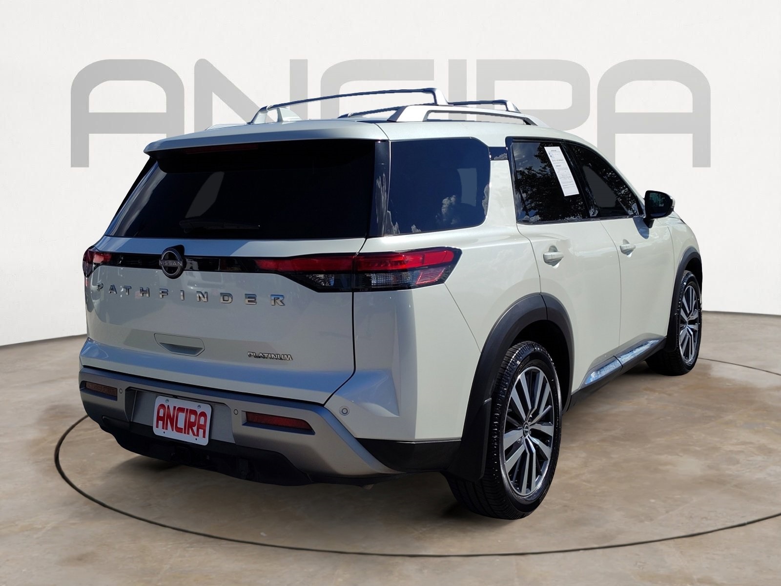 Used Car 2022 Nissan Pathfinder  Platinum For Sale Under $35,000 In San Antonio, Texas