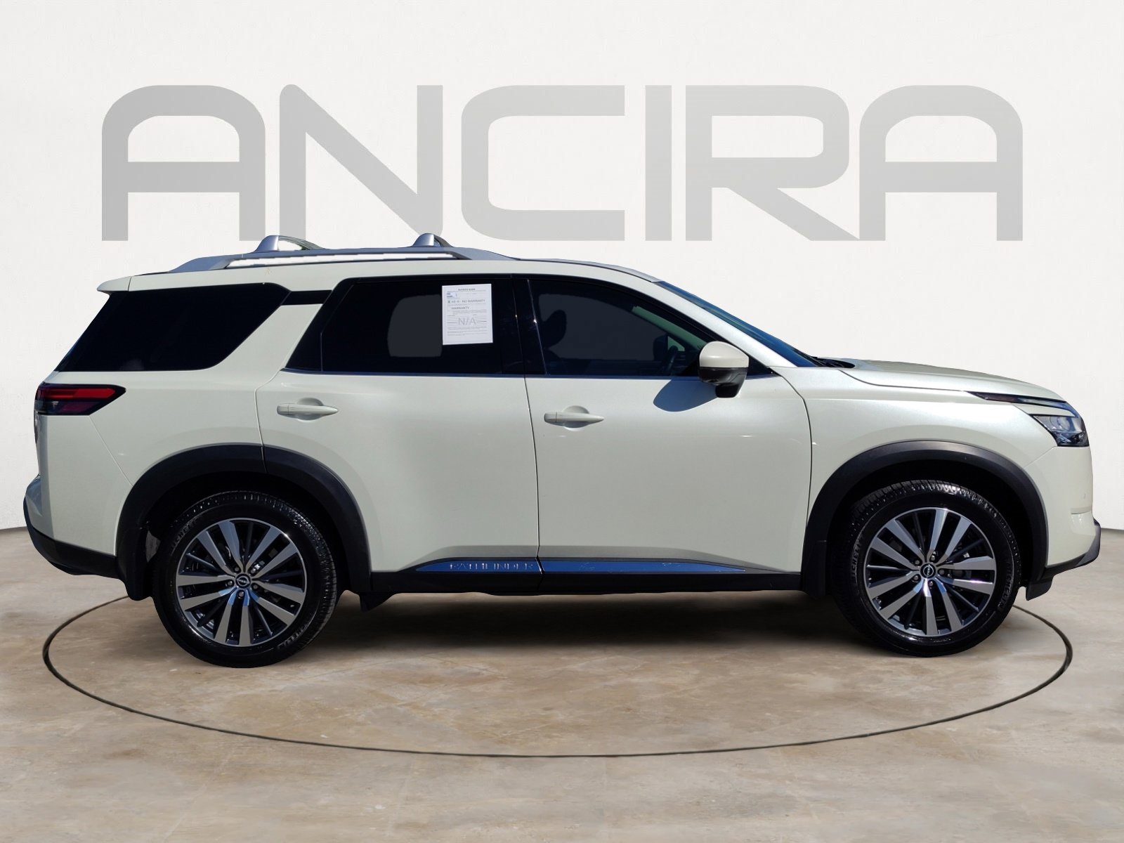 Used Car 2022 Nissan Pathfinder  Platinum For Sale Under $35,000 In San Antonio, Texas