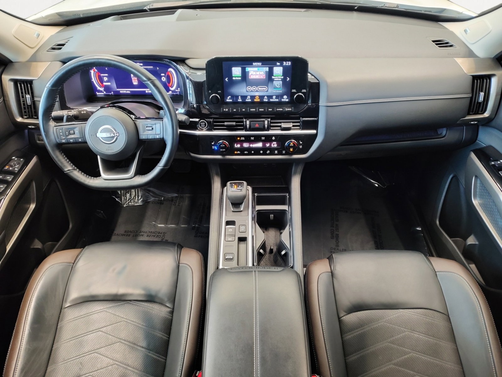 Used Car 2022 Nissan Pathfinder  Platinum For Sale Under $35,000 In San Antonio, Texas