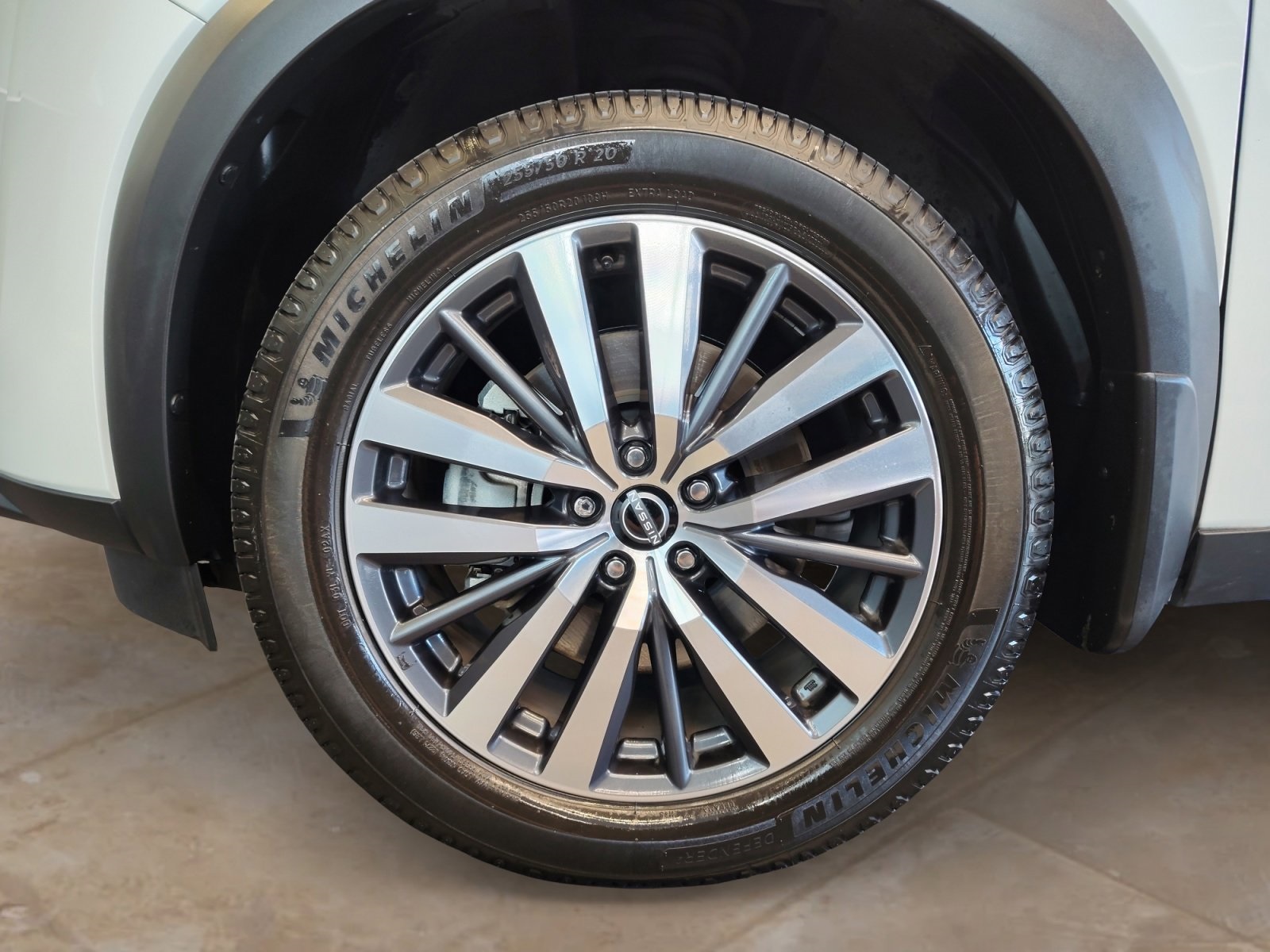 Used Car 2022 Nissan Pathfinder  Platinum For Sale Under $35,000 In San Antonio, Texas
