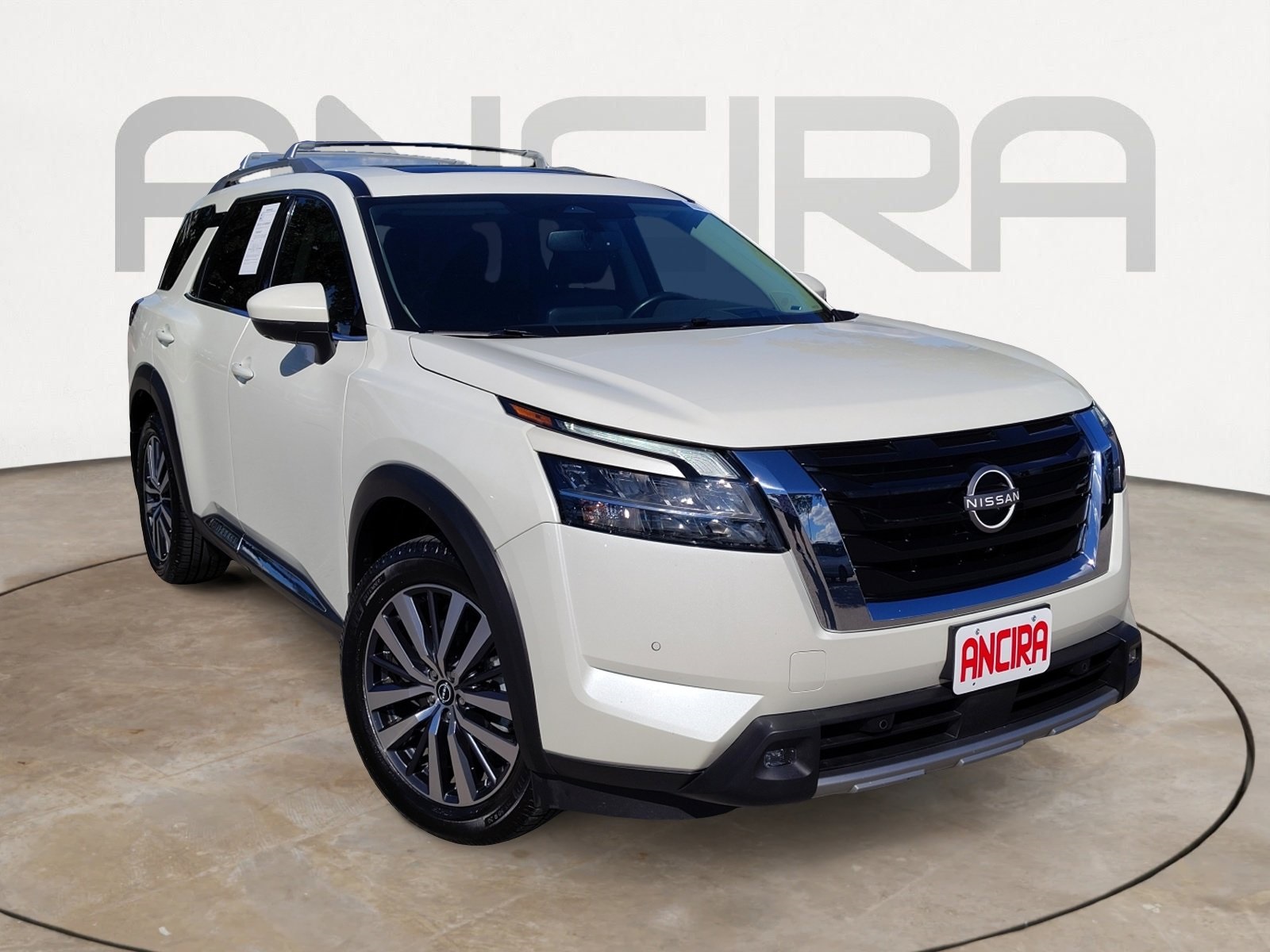 Used Car 2022 Nissan Pathfinder  Platinum For Sale Under $35,000 In San Antonio, Texas