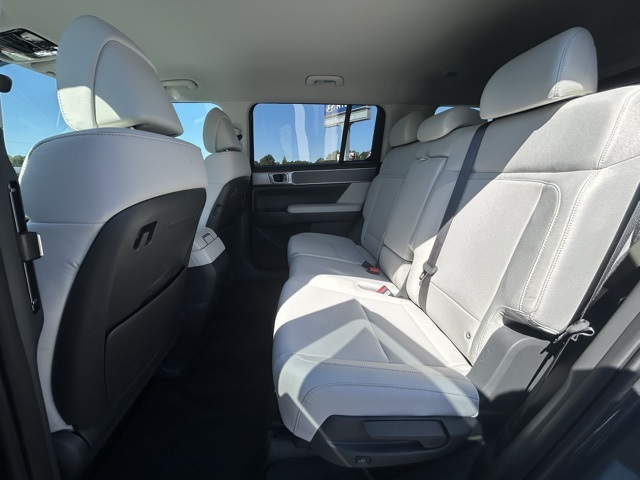 HyundaiSanta Fe9