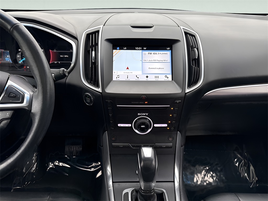 2016 Ford Edge