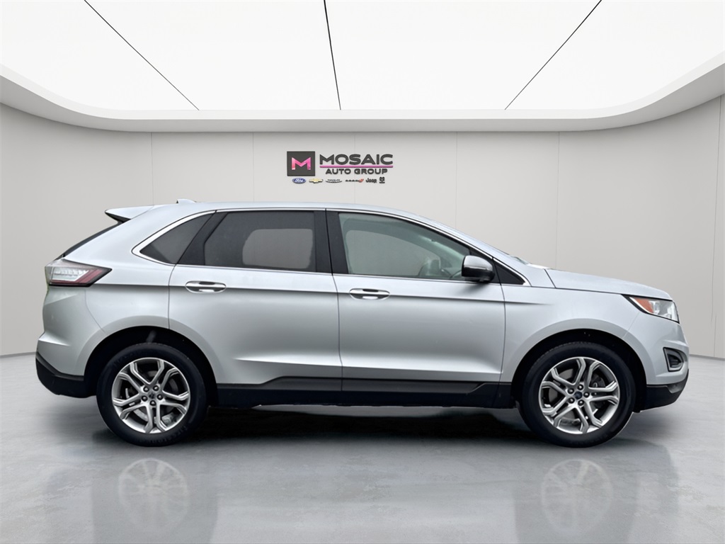 2016 Ford Edge